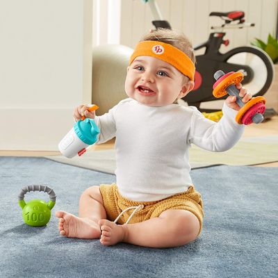 Fisher-Price Baby Biceps Gift Set, 4 Fitness-Themed Baby Toys with Wearable Costume Bib On Sale for $ 19.64 at Amazon Canada