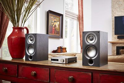 Uni-Fi 2.0 UB52 Bookshelf Speakers Pair On Sale for $ 656.50 at Amazon Canada 