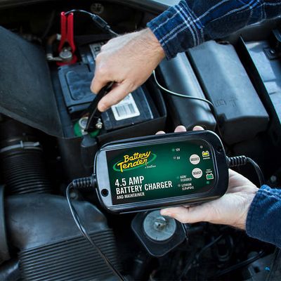 Battery Tender 4.5amp car battery charger/maintainer On Sale for $ 54.99 at Costco Canada