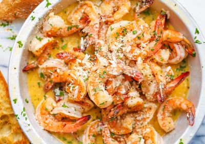 Shrimp Scampi and Walt's Favorite Shrimp Family Meals Now Available at Select Red Lobster Restaurants for $35.99 