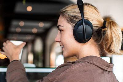 Bose Noise Cancelling Headphones 700 – Refurbished On Sale for $309.99 at Bose Canada
