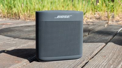 Bose SoundLink Colour II Splashproof Bluetooth Wireless Speaker - Black On Sale for $99.99 (Save $ 70.00) at Best Buy Canada