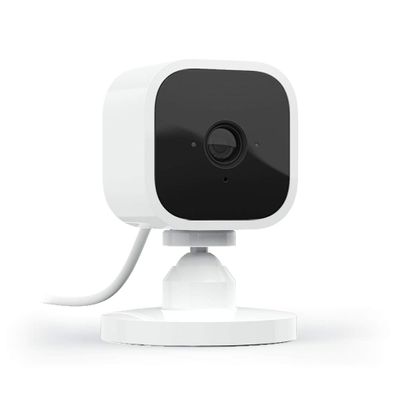 Blink Mini – Compact indoor plug-in smart security camera, 1080 HD video On Sale for $ 29.99 (Save $ 15.00) at Amazon Canada