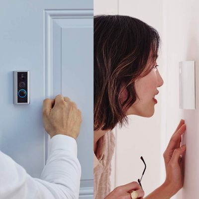Ring Door View Cam On Sale for $ 104.99 (Save $ 75.00) at Amazon Canada