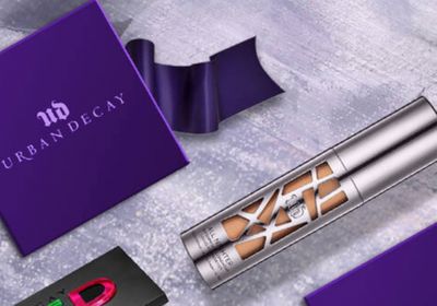 Urban Decay Canada Deals: BOGO FREE on Many Products + FREE Setting Spray Ornament With Purchase & Up To 40% Off Outlet 