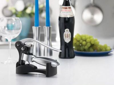 MASTER Chef Three-Second Corkscrew For $9.99 At Canadian Tire Canada
