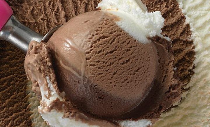 Chocolate Trilogy Ice Cream at Baskin Robbins Chocolate Trilogy Ice Cream at Baskin Robbins