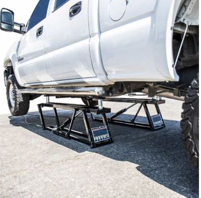 Quickjack BL-7000SLX 3182 kg (7000 lb.) Portable Car Lifting System For $1299.99 At Costco Canada