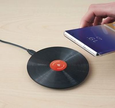 Vinyl 5W Wireless Charger - Black For $7.99 At The Source Canada