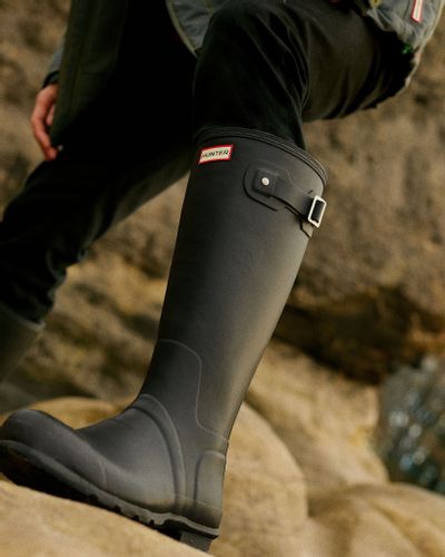 Hunter Boots Canada Sale: Save Up to 50% Off