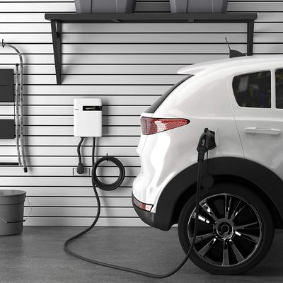 AmazonBasics Electric Vehicle (EV) Level 2 Charging Station, 32 Amp 18 feet on Sale for $ 514.38 at Amazon Canada
