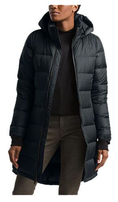 The North Face Women's Metropolis III Down Parka For $265.98 At The North Face Canada 