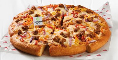 Pizza Hut Canada NEW Beyond Meat Plant-Based Protein Menu Items