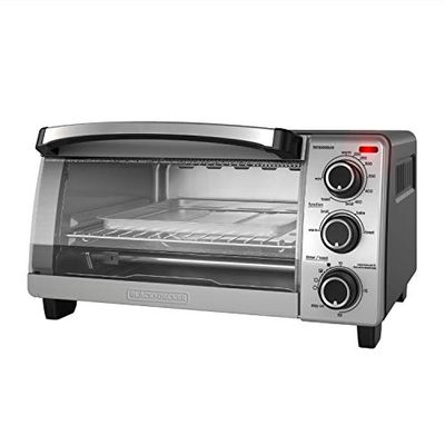 BLACK + DECKER 4 Slice Natural Convection Toaster Oven Stainless Steel, TO1755SBC $25 (Reg $39.98)