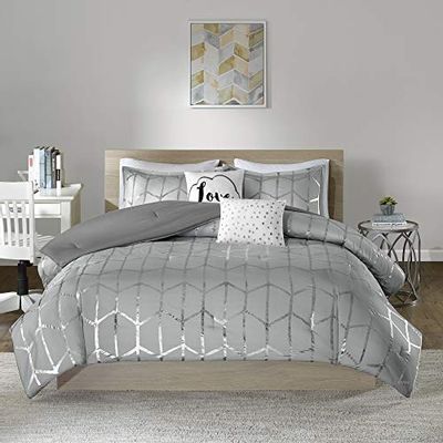 Intelligent Design Raina Comforter Set Metallic Print Geometric Design, Modern Trendy All Season Bedding Set, Matching Sham, Decorative Pillow, Grey/Silver, King/Cal King, 5 Piece $95.2 (Reg $141.24)