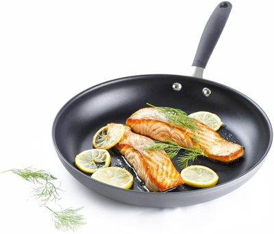 OXO Good Grips Non-Stick 12" Open Frypan On Sale for $ 55.61 (Save $ 9.38) at Amazon Canada