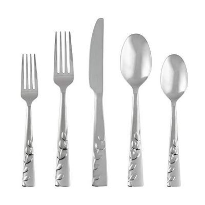 Cambridge Silversmiths Blossom Sand 20-Piece Flatware Set $25.92 (Reg $40.15)