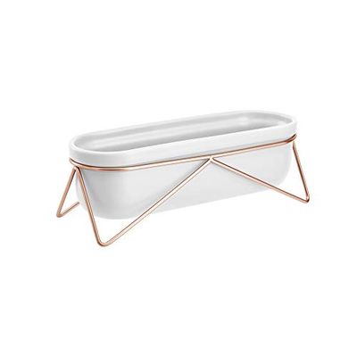 Amazon Basics Tabletop Planter, Zigzag - White/Copper $19.4 (Reg $29.98)