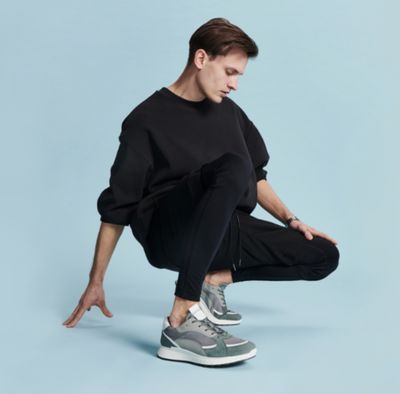 ECCO Canada Sale: Free Shipping On Full Priced Orders + Up To 40% OFF Sale Items