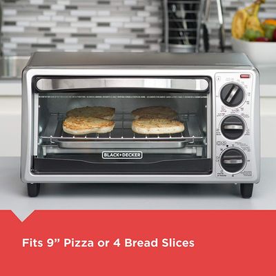 BLACK+DECKER 4-Slice Convection Oven, Stainless Steel, TO1313SBD on Sale for $25.00 (Save $19.87) at Amazon Canada