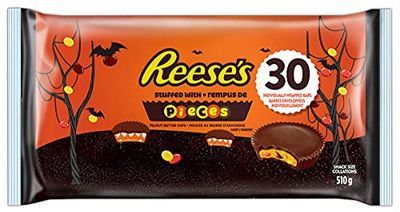 REESE Stuffed with Pieces Bag, Halloween Candy to Share, Bulk Candy, 30 Count (510G) $5.34 (Reg $9.40)