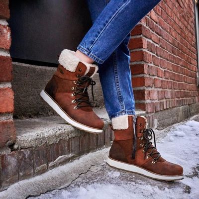 GLOBO Shoes Canada Deals: Save Up to 60% OFF Regular Price on Sale + 50% OFF Boots