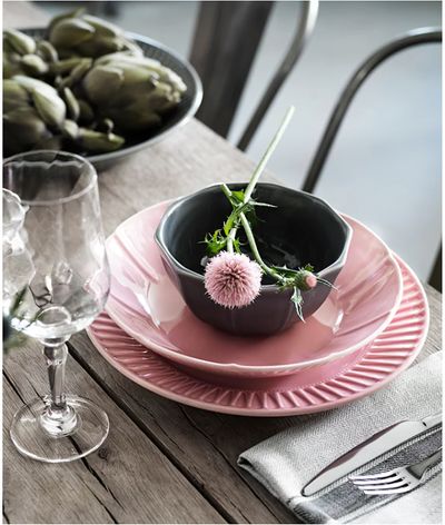IKEA Canada Online Dining Deals: Save up to 20% off all Cookware & Tableware + 15% on Dining Tables, Cutlery & Rugs!