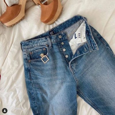 Gap Canada Deals: Save 50% OFF Jeans + 40% OFF Everything