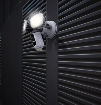 Swann's Wired Wi-Fi Outdoor 1080p Floodlight Security System - White For $149.99 At Best Buy Canada