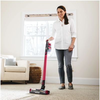 Shark Canada Offers: Save 25% off Shark Rocket Pet Pro Cordless Stick Vacuum with Self-Cleaning Brushroll, with Coupon!