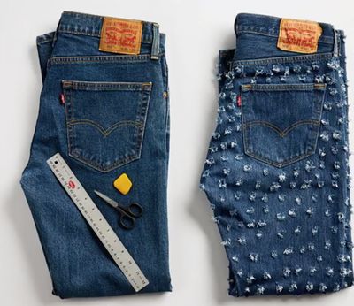 Levi’s Canada End of Season Sale: Up to 50% OFF Styles + FREE Shipping 