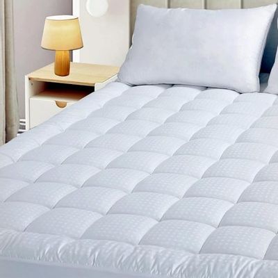 Amazon Canada Deals: Save 50% on BETENWEL Mattress Pad Pillow Top Mattress Cover with PROMO CODE & Coupon