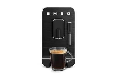 Smeg Automatic Espresso Machine with Steam Wand, 8 Coffee Drinks, Thermoblock Heating System, Built-in Coffee Grinder, Aesthetic Style, Full Black, BCC12FBMUS