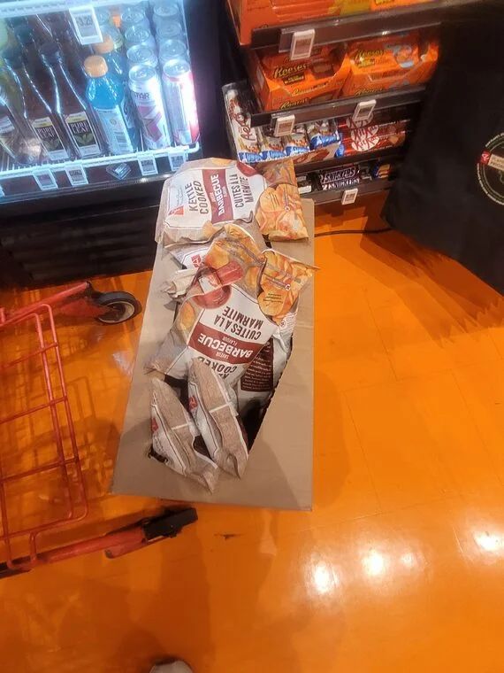 Loblaws (Burnhamthorpe & The East Mall): PC Variety Chips $1 ***YMMV***