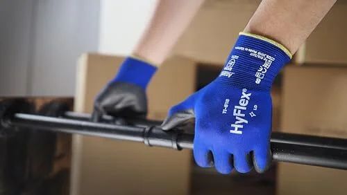 Amazon.ca: HyFlex 11-618 Ultra-Thin Industrial Safety Work Gloves - Size 9 - 12 PAIRS?! $5.57