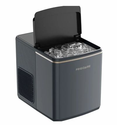 Best Buy: Frigidaire Retro 26 lb. Freestanding Bullet Shaped Ice Maker $89.99