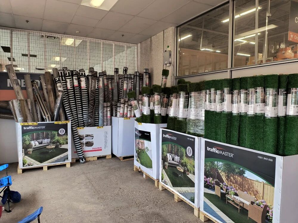 Home Depot: In-store Clearance outdoor rugs and artificial turfs at Home Depot