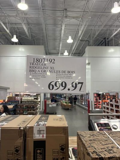 Costco: Traeger Ridgeline XL pellet smoker - $699.97 YMMV (St-Bruno)