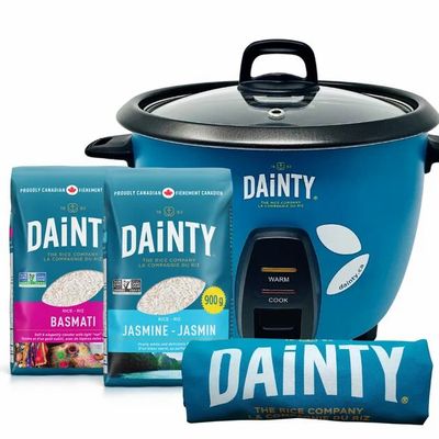 Dainty Rice Cooker + 2 Bags (900g) of rice - $54.99