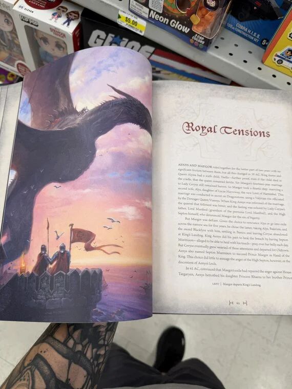 Dollarama: Game of Thrones - Rise of the Dragon Vol 1 Illustrated History (Hardcover)