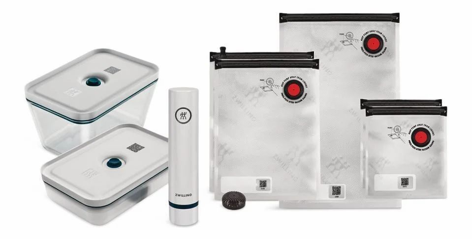 Canadian Tire: YMMV!!! Zwilling Fresh & Save Food Preservation & Storage Starter Kit with Handheld Vacuum Pump