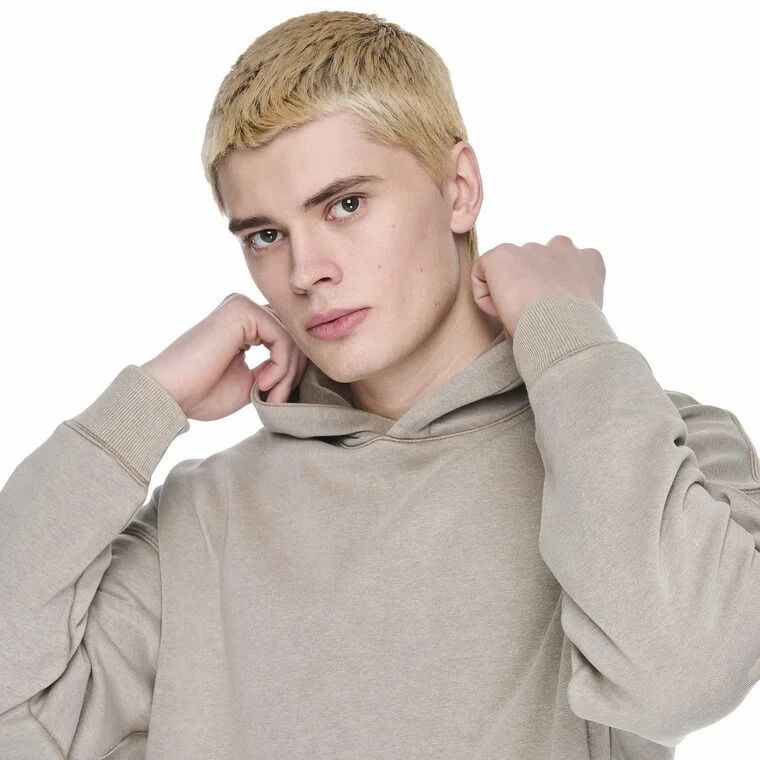 Walmart: No Boundaries Men'S Oversized Hoodie - $10