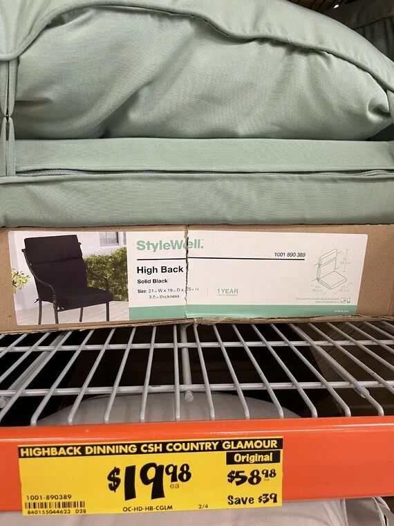 Home Depot: Outdoor Chair and Lounge Pillows - Clearance