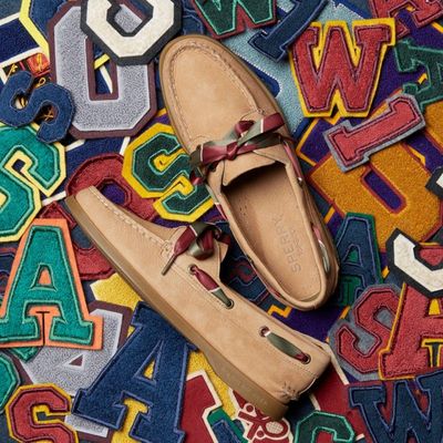 Sperry Canada Deals: Free Tote Bag + Save Up to 30% Off Sale + Free Shipping