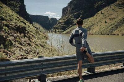 Reebok Canada Two-Day Sale: Save 40% Off Regular-Price Apparel + FREE Shipping