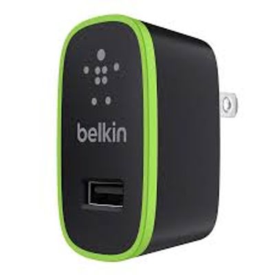 Belkin Home Charger On Sale for $7.99 (Save $27.00) at Microsoft Store Canada