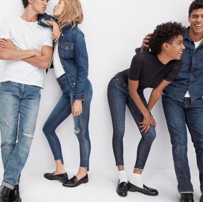 Gap Canada Deals: Save Extra 40% OFF Sale Styles + Up to 50% OFF T-Shirts, Shorts, Dresses + More