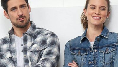Mark’s Canada Deals: Spend $125 & Get $25 Off + 30% Off Regular Priced Clothing & Jackets & More