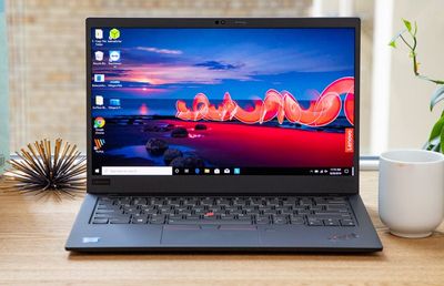 ThinkPad X1 Carbon Gen 7 (14”) laptop On Sale for $1,259.99 at Lenovo Canada