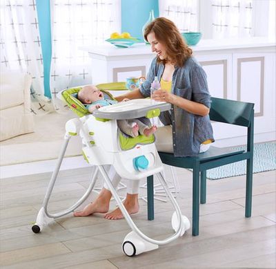 Fisher-Price 4-in-1 Total Clean High Chair On Sale for $99.97 at Walmart Canada